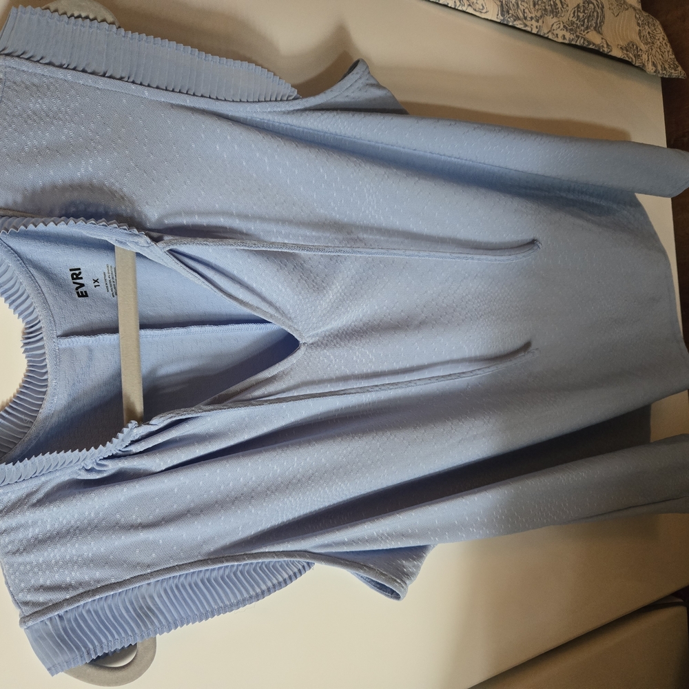 EVRI Light Blue Textured Top